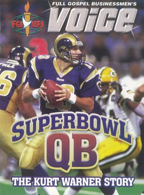 2000 August VOICE Magazine